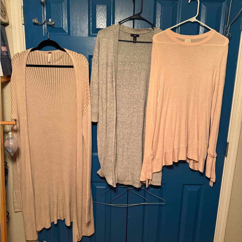 Elegant Women's Sweater Collection - Cream and Gray three outfit size large